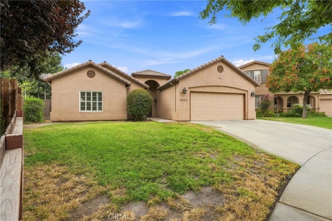 Photo of 4225 W Ceres Court, Visalia, CA 93291 (MLS # PI26188441)