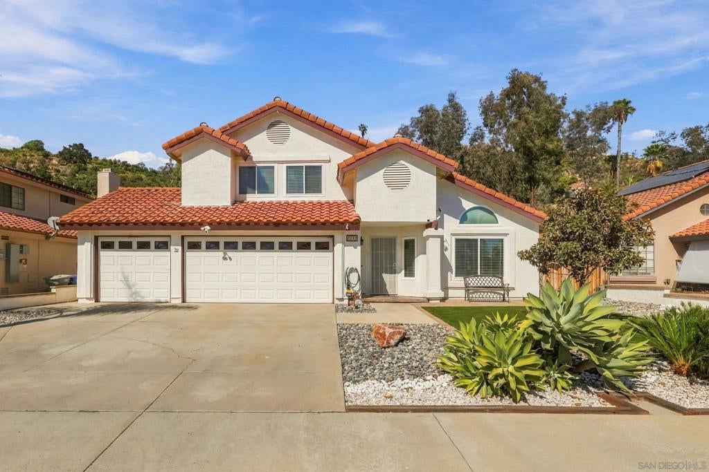 2742 Prairiestone