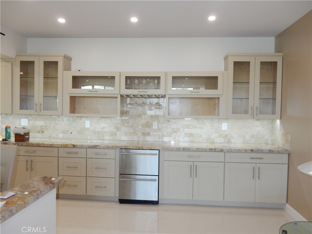 Desert Island (32123) - Residential Lease