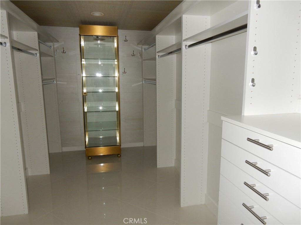 Desert Island (32123) - Residential Lease