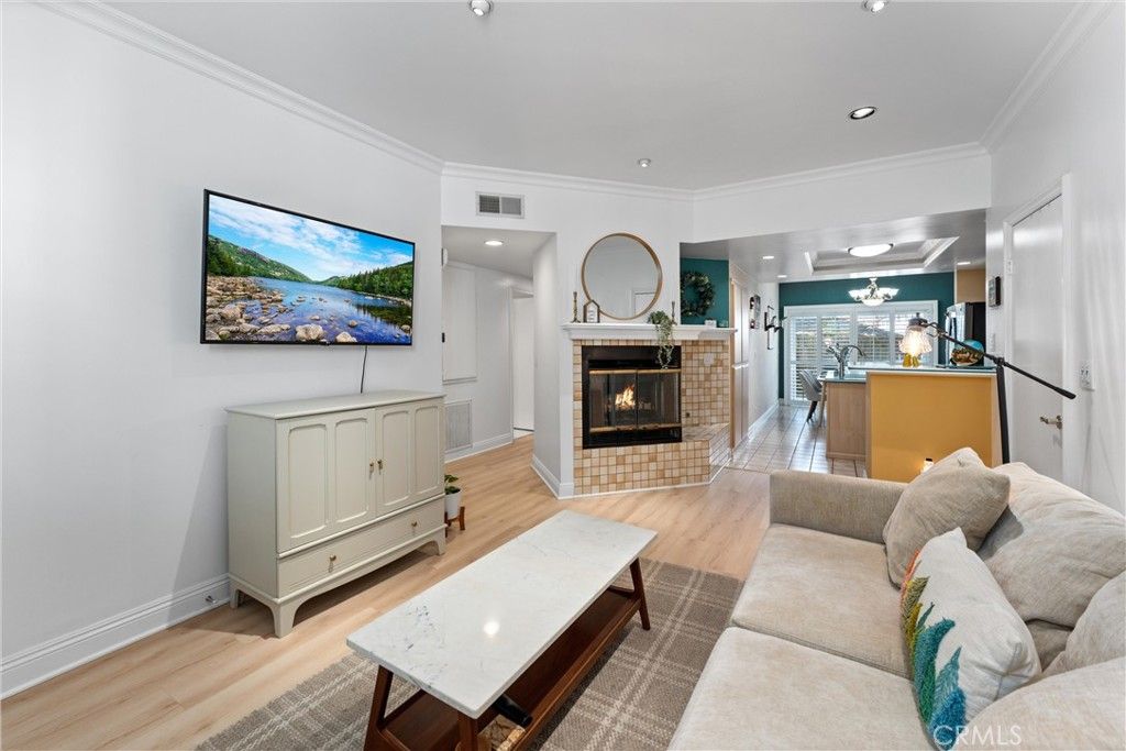 Photo of 1340 Glenwood Road #28, Glendale, CA 91201 (MLS # WS26063214)