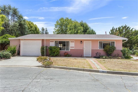 Photo of 11965 Peach Tree RD, Yucaipa, CA 92399 (MLS # IG26114569)