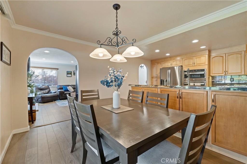 Amer. Beauty Garden lII (AMG3) - Residential