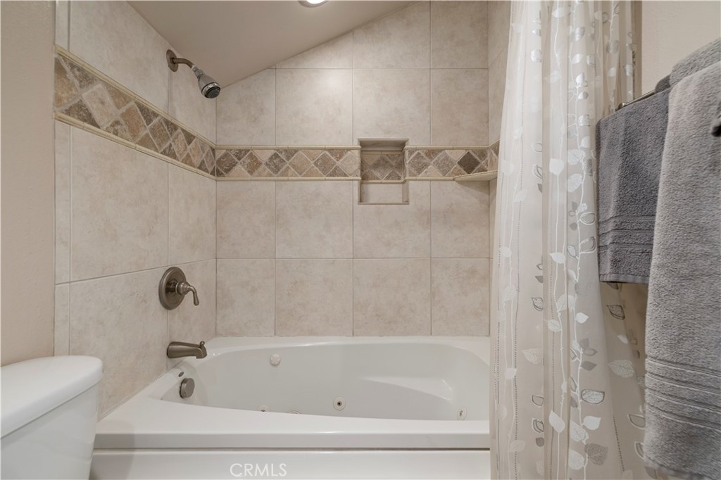 Amer. Beauty Garden lII (AMG3) - Residential