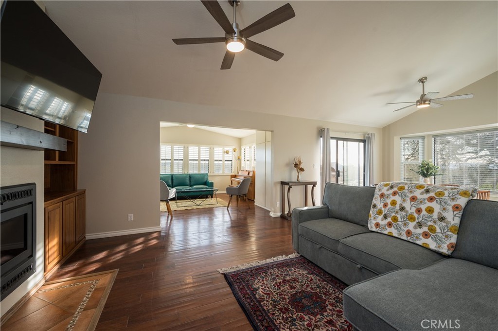 5175 White Tail Place