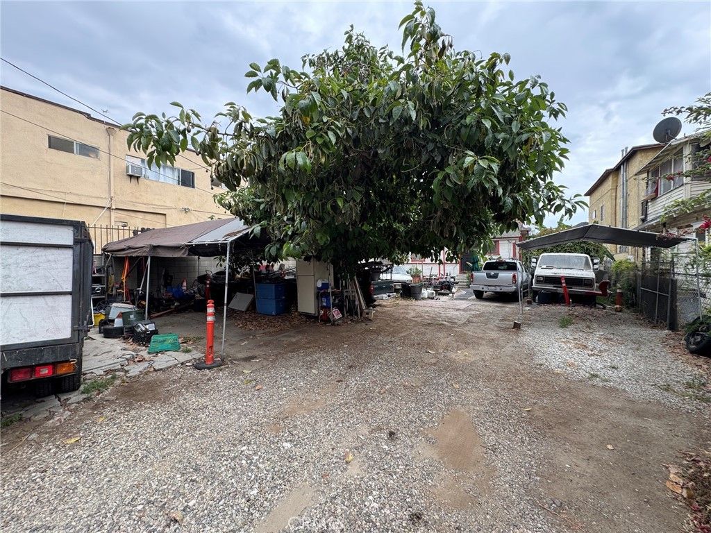Photo of 2261 W 15th Street, Los Angeles, CA 90006 (MLS # SB26099063)