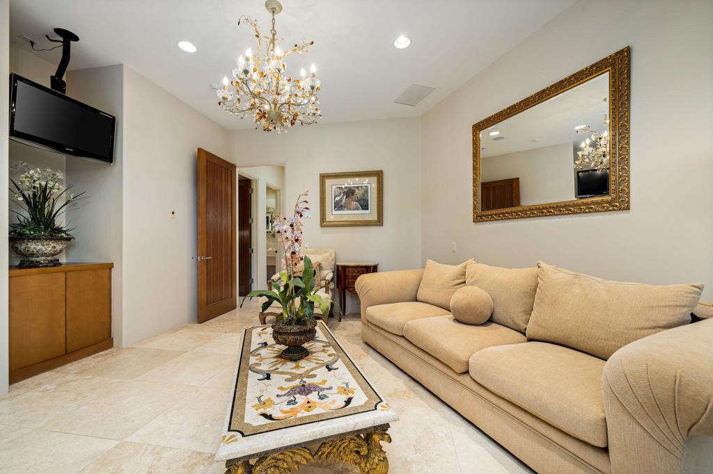 Serrano - Residential