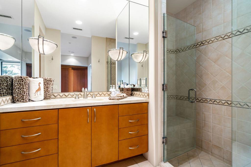 Serrano - Residential