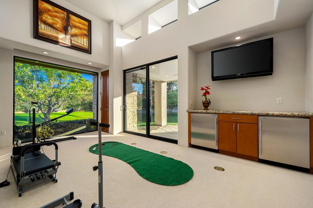 Serrano - Residential