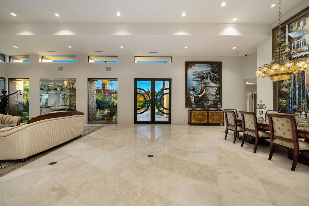 Serrano - Residential