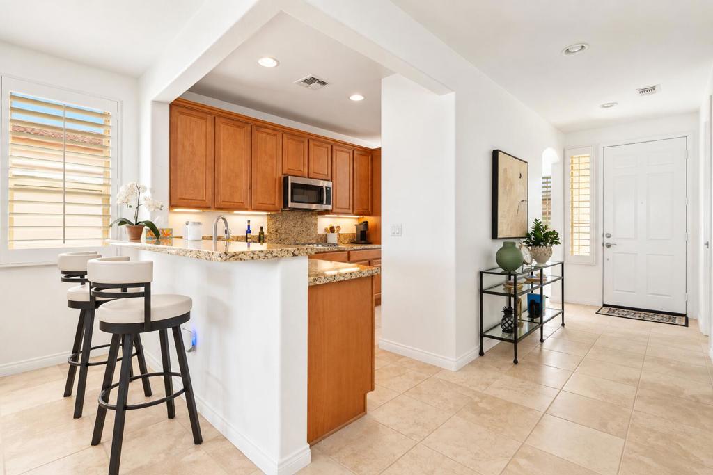 80292 Avenida Linda Vista