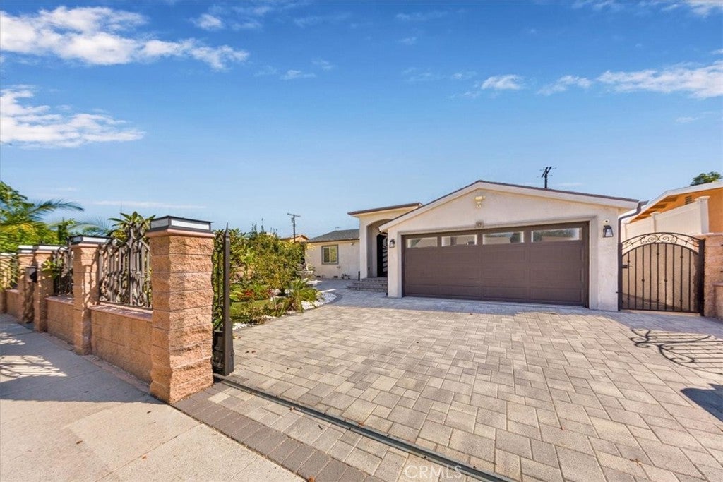 8126 Matilija