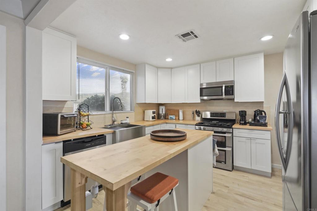 14525 Kittery Street