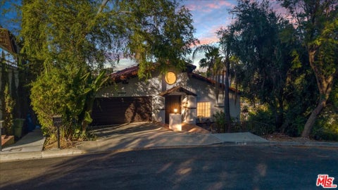 Photo of 4912 Llano Drive, Los Angeles, CA 91364 (MLS # 26989409)