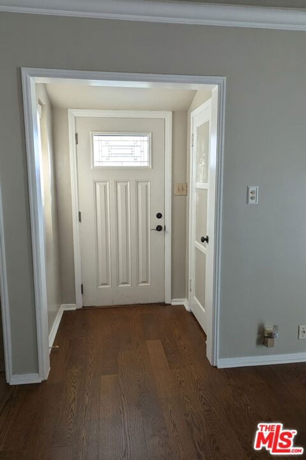 Photo of 8712 S 7th Avenue, Inglewood, CA 90305 (MLS # 26636133)