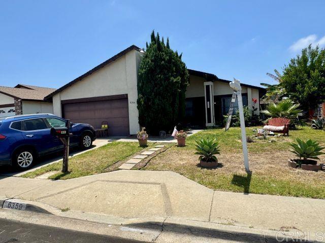 Ocean View Fixer! - Amazing Potential for this Home in choice VIEW Location...3 Br 2 Ba Spacious Floorplan, Built in 1980 - Quiet 'Top of The Mountain Neighborhood'. Serene & Private w/Covered Patio, level backyard & downslope behind home. Add a deck for ultimate views & Coastal breezes... This is a MUST see for all Home Remodelers & Cash Buyers. No Blind Offers - Must See! NO MORE SHOWINGS - ALL OFFERS HAVE BEEN PRESENTED & ARE UNDER REVIEW W/ADMINISTRATOR OF ESTATE. THANKS