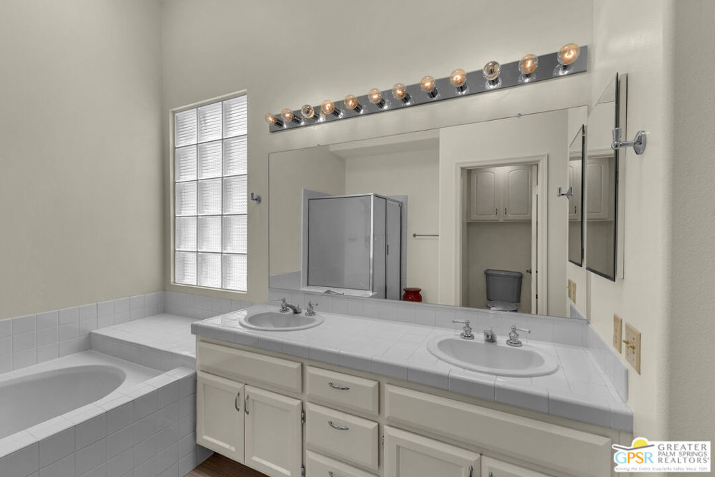 Desert Princess - Residential Lease