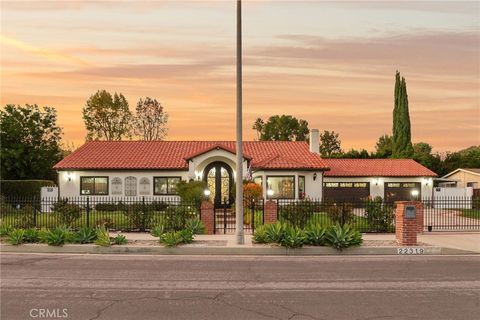 22319 Acorn Chatsworth CA 91311