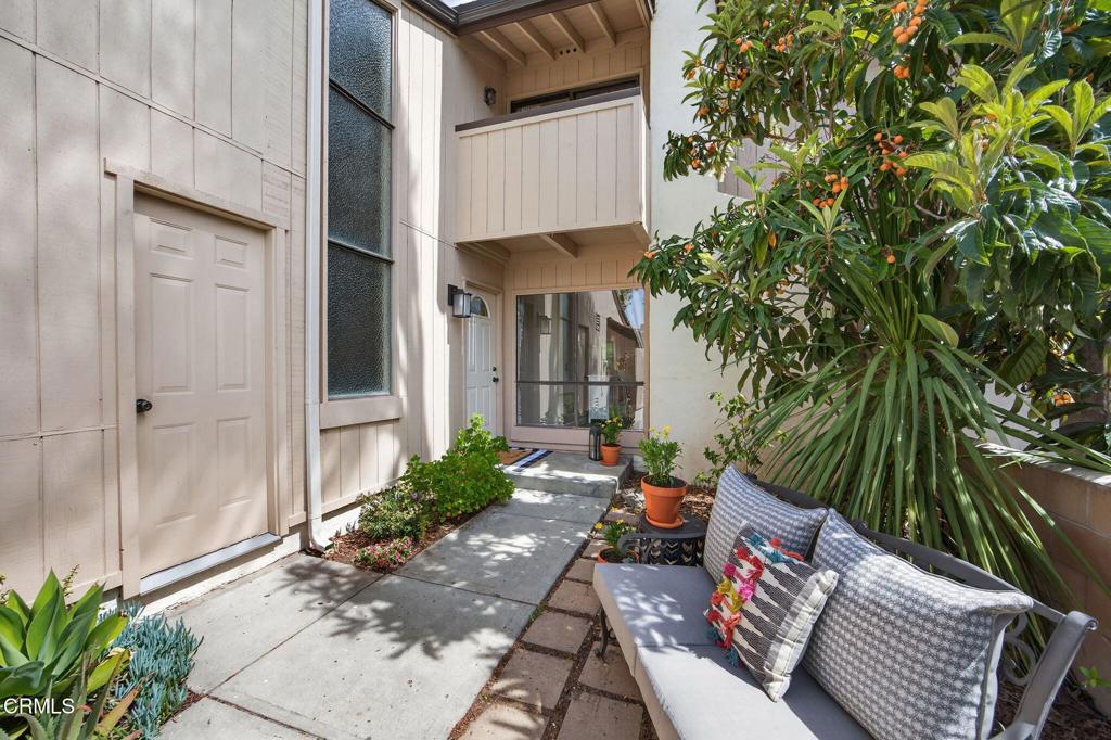 Properties 10420 Boulder Court