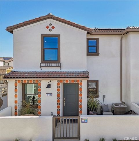 16164 Lumia Way Fontana CA 92336