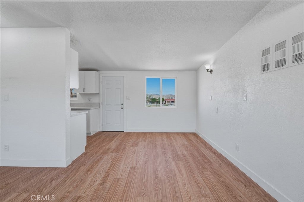 1423 Mesa Drive