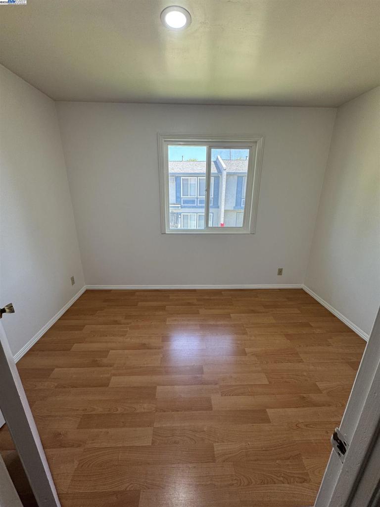 NORTHGATE WEST - Residential