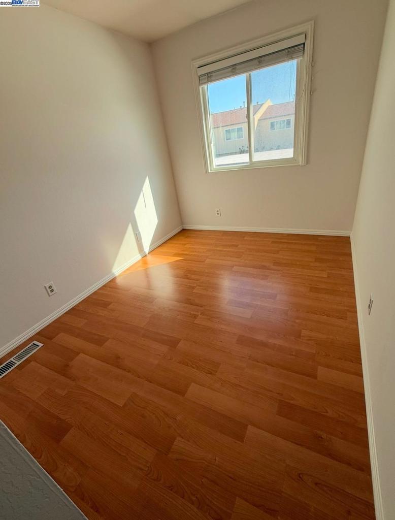 NORTHGATE WEST - Residential