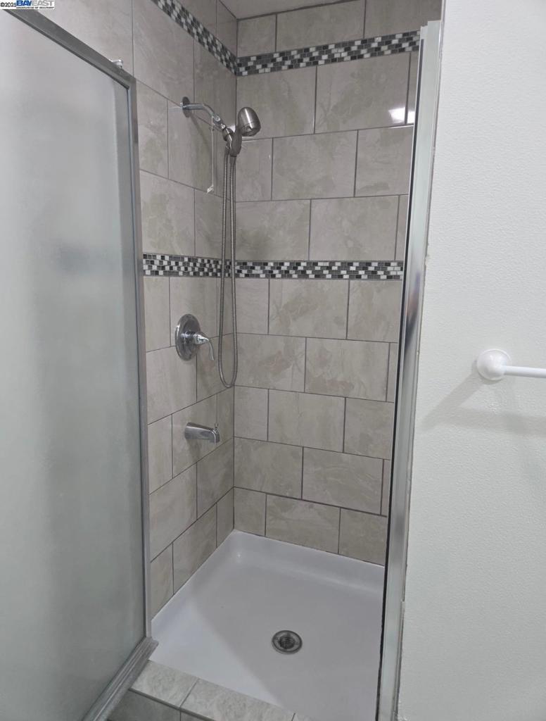 NORTHGATE WEST - Residential