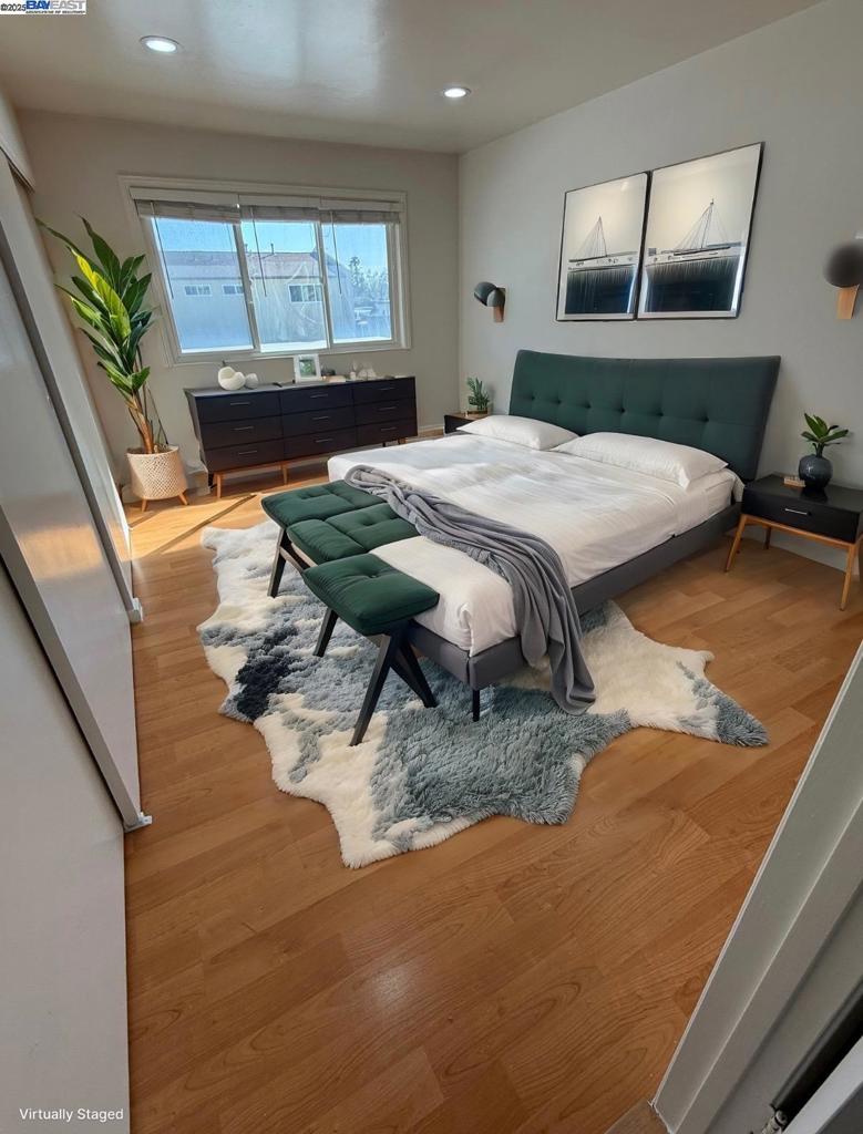 NORTHGATE WEST - Residential