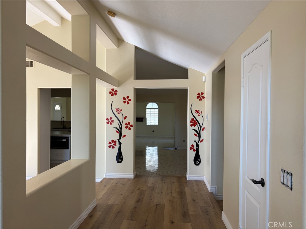 3834 N Silver Tree Court