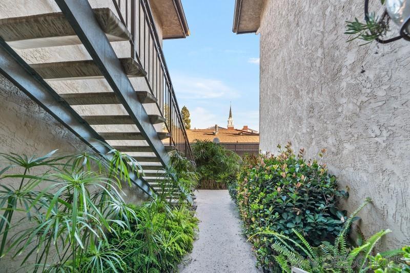 Ocean Beach - Residential Lease