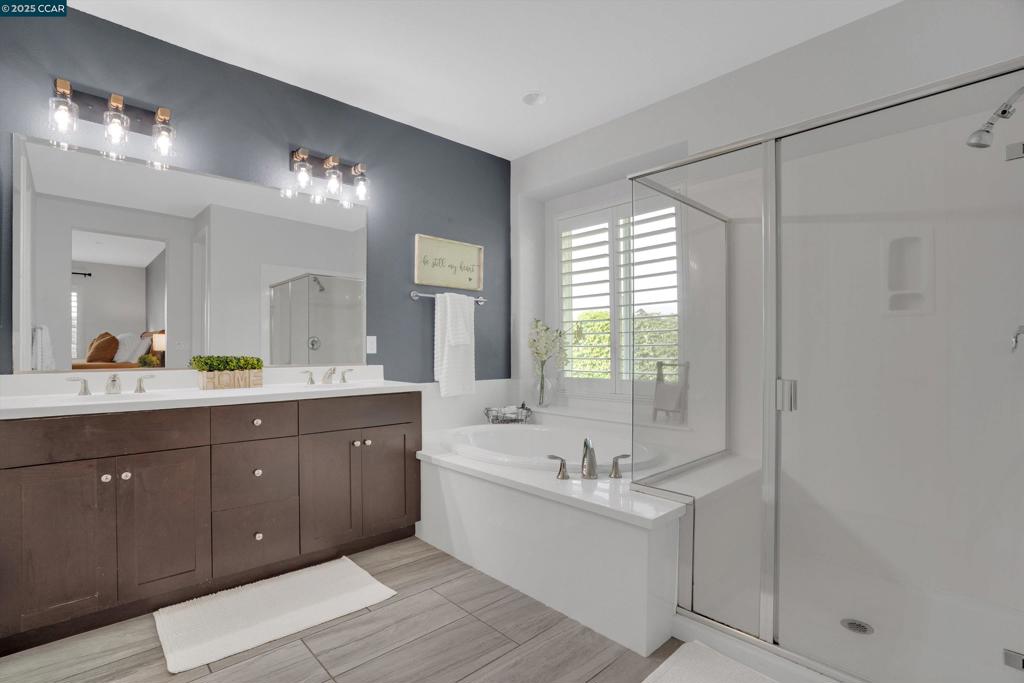 HAWTHORNE - Residential