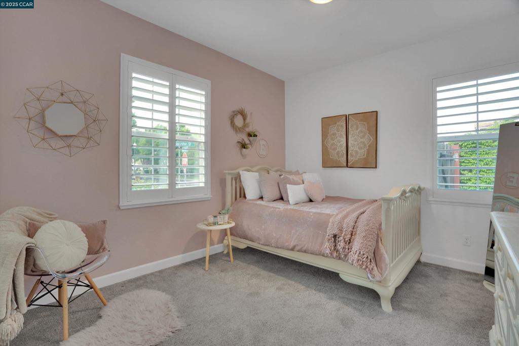 HAWTHORNE - Residential