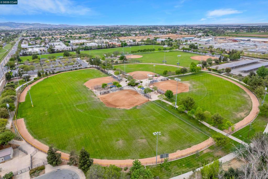 HAWTHORNE - Residential
