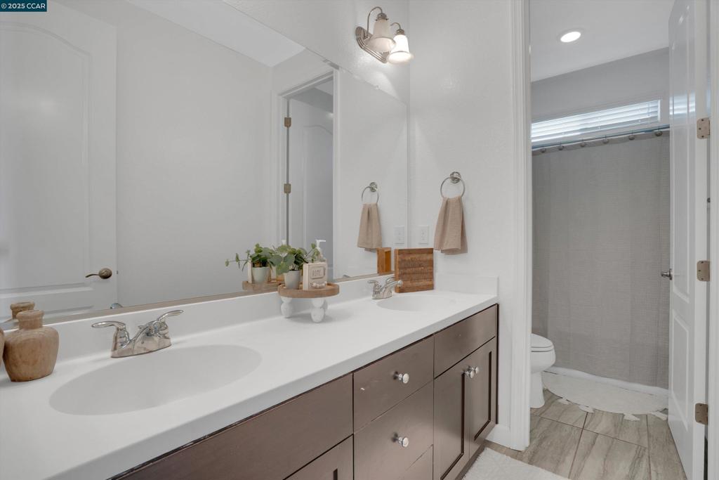 HAWTHORNE - Residential