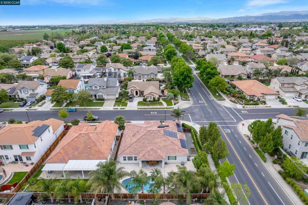 HAWTHORNE - Residential