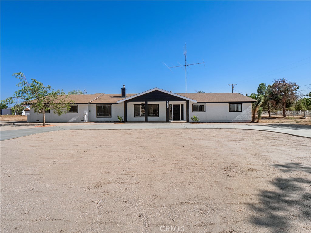2350 W Avenue N12