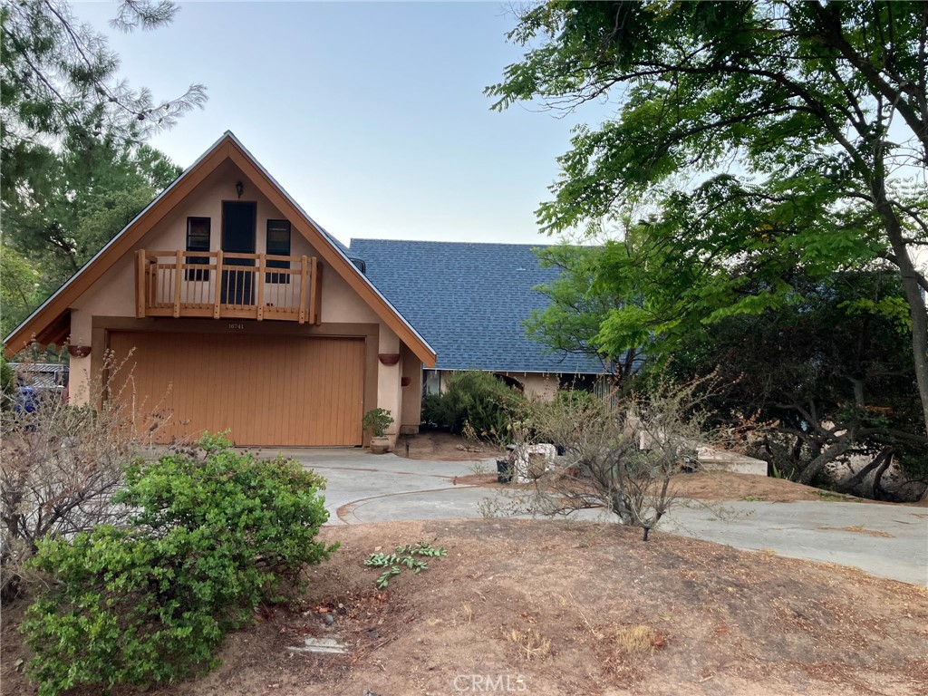 16741 Georgios Way
Welcome to this San Diego country estate, tucked away on a peaceful cul-de-sac. This spacious 5-bedroom, 4-bath home (approx. 2,300–2,500 sq ft) offers soaring ceilings, a newer roof, and sweeping scenic views you’ll never tire of.
The main level features 3 bedrooms and 2 full baths, plus an office/mudroom. Upstairs, you’ll find a 500 sq ft primary suite with a full bath and soaking tub. Above the garage sits a private 300 sq ft studio with a full bath and deck—perfect for guests, extended family, or a retreat.
This horse property is full of character and warmth, blending comfort with potential for your personal touches. The community amenities are truly resort-style: enjoy an 18-hole golf course, two riding facilities (English & Western), a swimming pool, hot tub, tennis courts, and pickleball courts.
Step inside and you’ll feel the welcoming atmosphere of a home that has been lovingly maintained and lightly updated. Memories are waiting to be made here.
Highlights:
• Quiet cul-de-sac location
• 5 bedrooms / 4 baths
• Approx. 2,300–2,500 sq ft
• Horse property
• Soaring ceilings & abundant natural light
• Private suite above the garage
• Scenic views & newer roof
This is a rare opportunity to own a home appraised at $880,000, a truly incredible value.
The seller has cherished this home for years and is parting with it only due to Health reasons. She hopes the next owner will love it as much as she has. Seller is open to a rent-back and is willing to remain on the property post-closing as a caretaker. Ideal for buyers seeking immediate occupancy with continued on-site oversight.”
Don’t miss your chance to make this unique property your own!