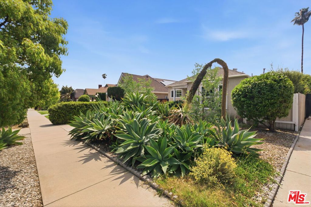3830 W 59th Street