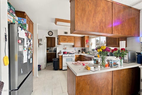 Tiny photo for 1006 E Ventura Street, Santa Paula, CA 93060 (MLS # V1-38865)