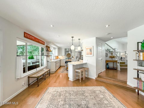 Tiny photo for 2056 Stonehill Circle, Thousand Oaks, CA 91360 (MLS # 226005059)