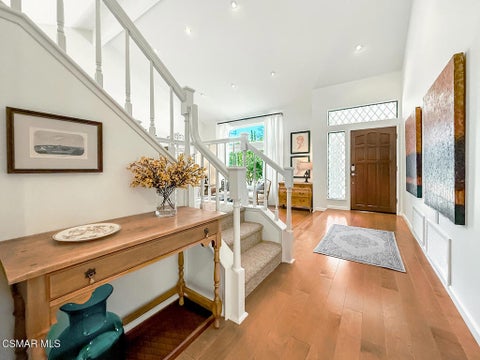 Tiny photo for 2056 Stonehill Circle, Thousand Oaks, CA 91360 (MLS # 226005059)