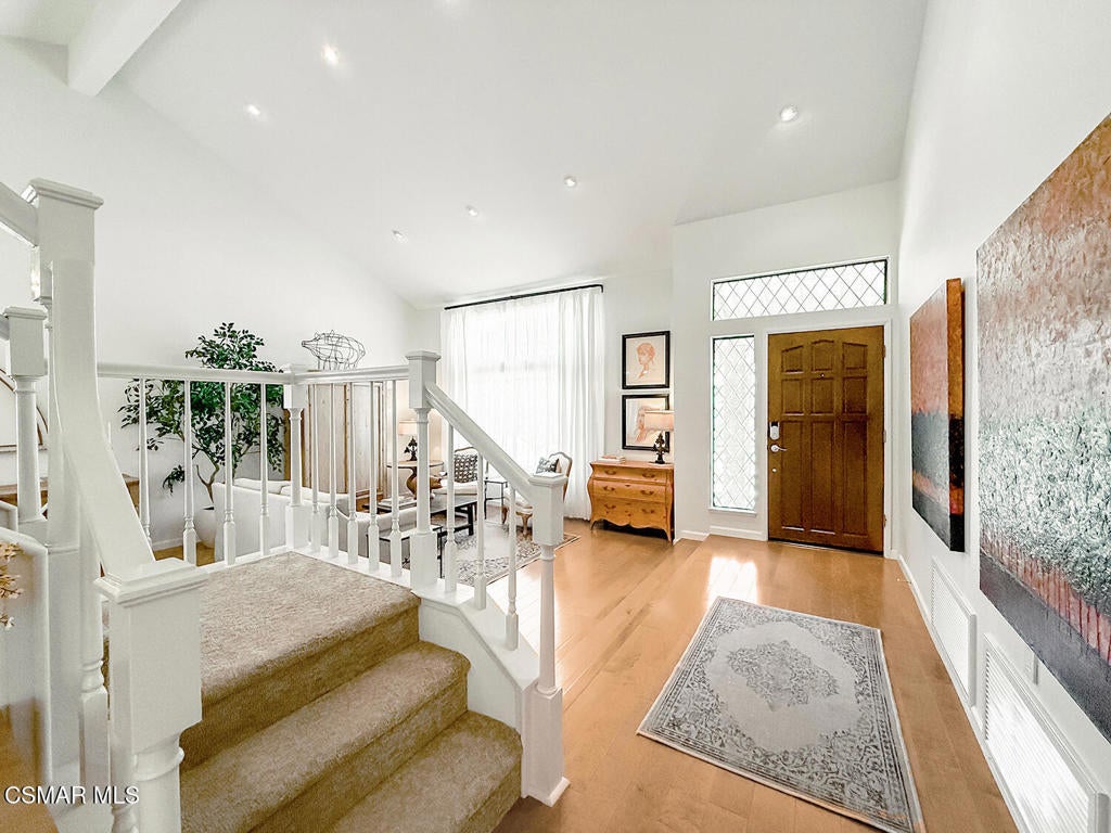 2056 Stonehill Circle