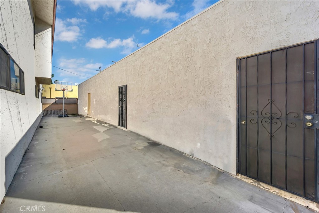 Bixby Knolls (BK) - Residential Income