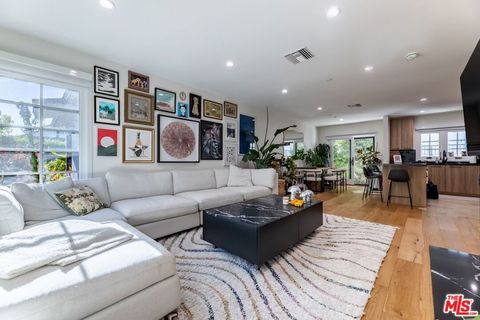 Photo of 811 18th Street #C, Santa Monica, CA 90403 (MLS # 26836459)