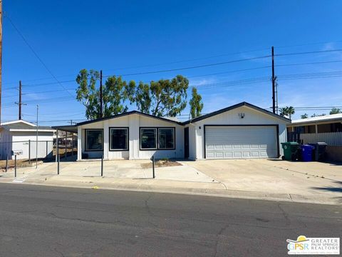 Photo of 33100 Westchester Drive, Thousand Palms, CA 92276 (MLS # 26774907PS)