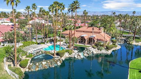 Photo of 204 Lakecrest Lane, Palm Desert, CA 92260 (MLS # 219143545DA)