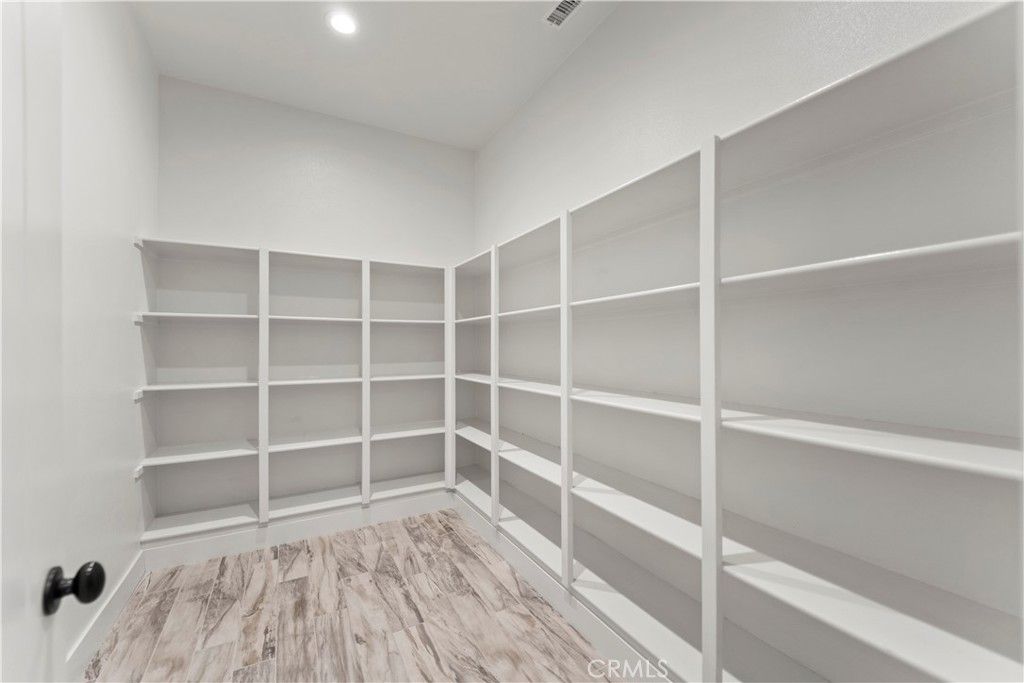 listing image 130720102669775117748