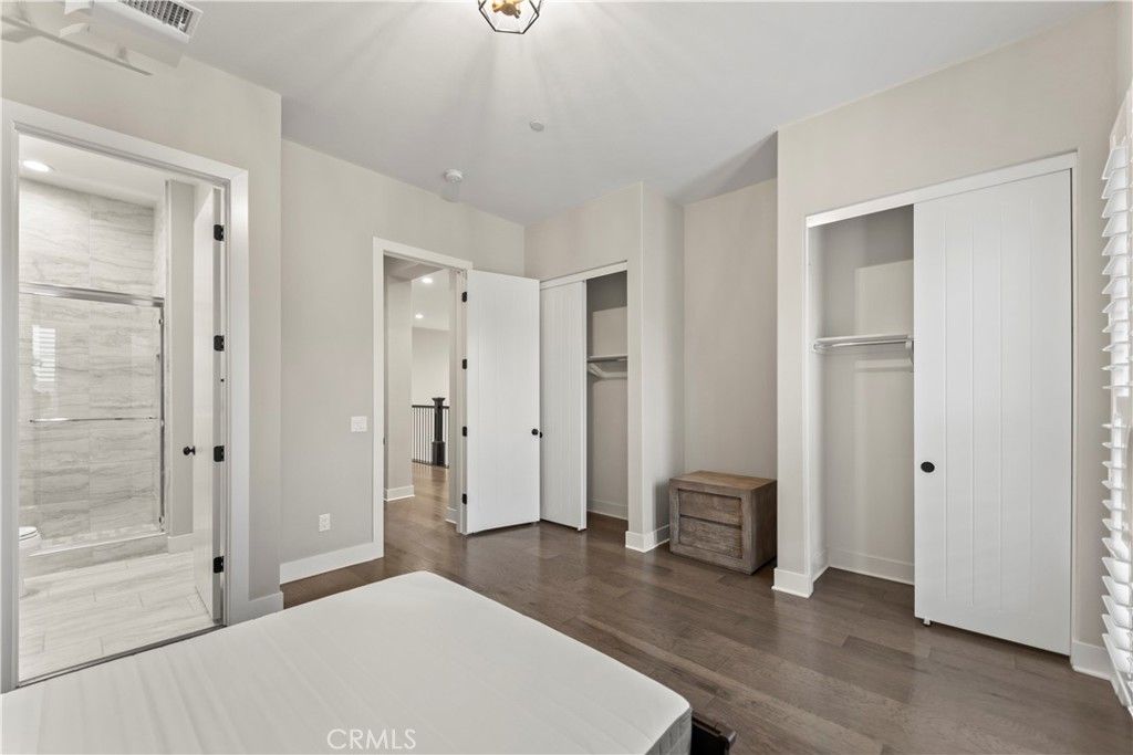 listing image 130726069543026550361