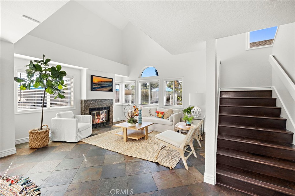 21671 Fernbrook 186